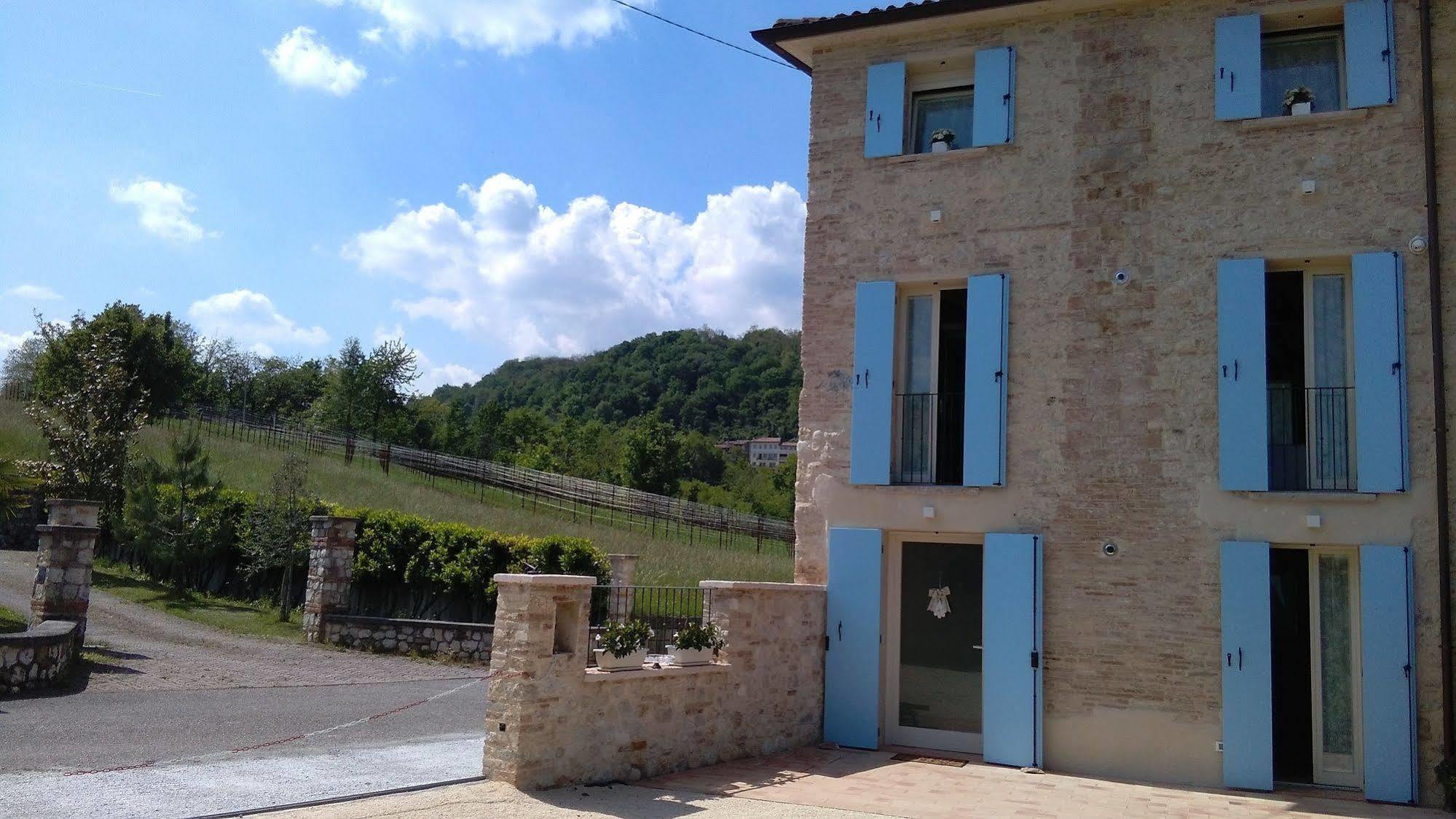 Casa Daisy Hotel Paderno del Grappa Bagian luar foto