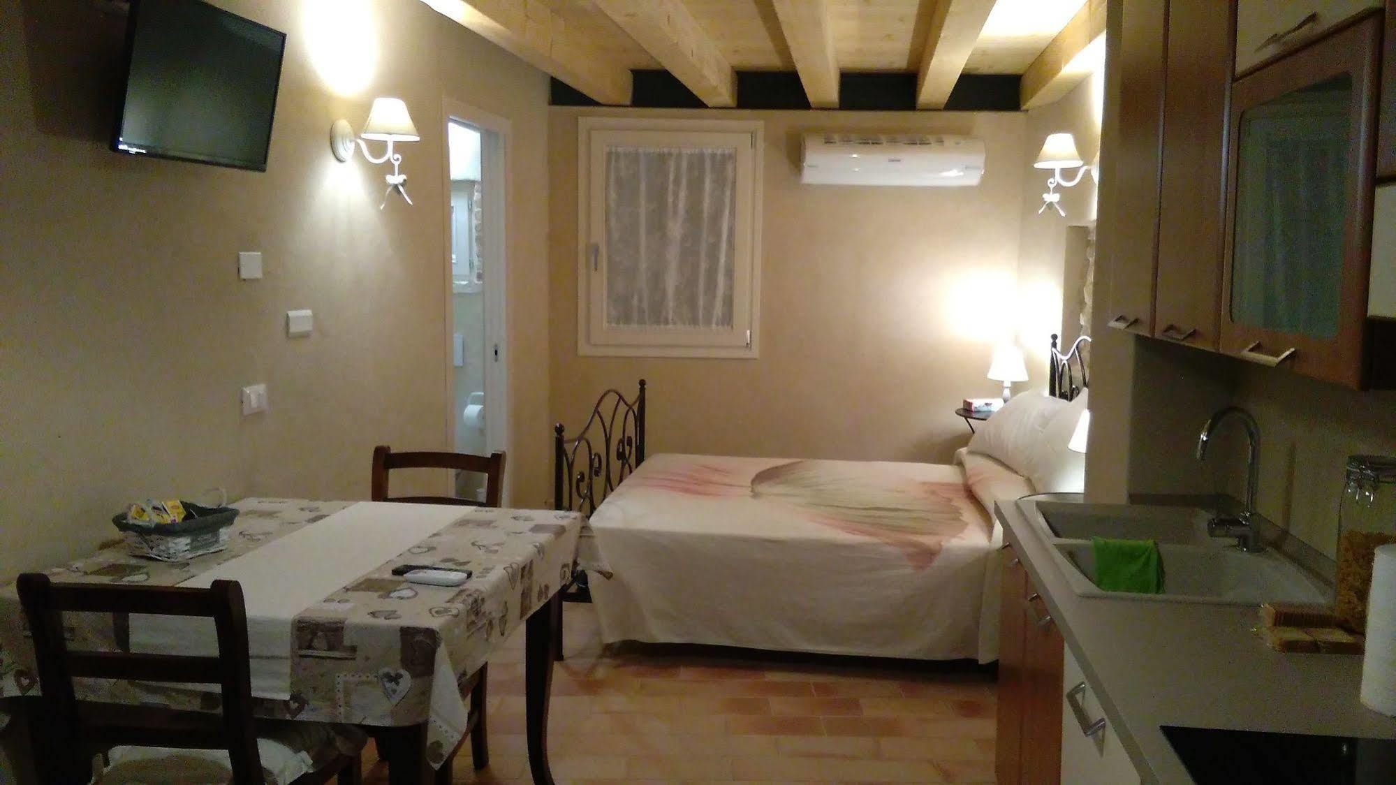 Casa Daisy Hotel Paderno del Grappa Bagian luar foto